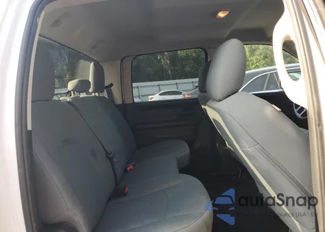 2017 Ram 1500 St из США, поврежденный, VIN 1C6RR6KG2HS804687